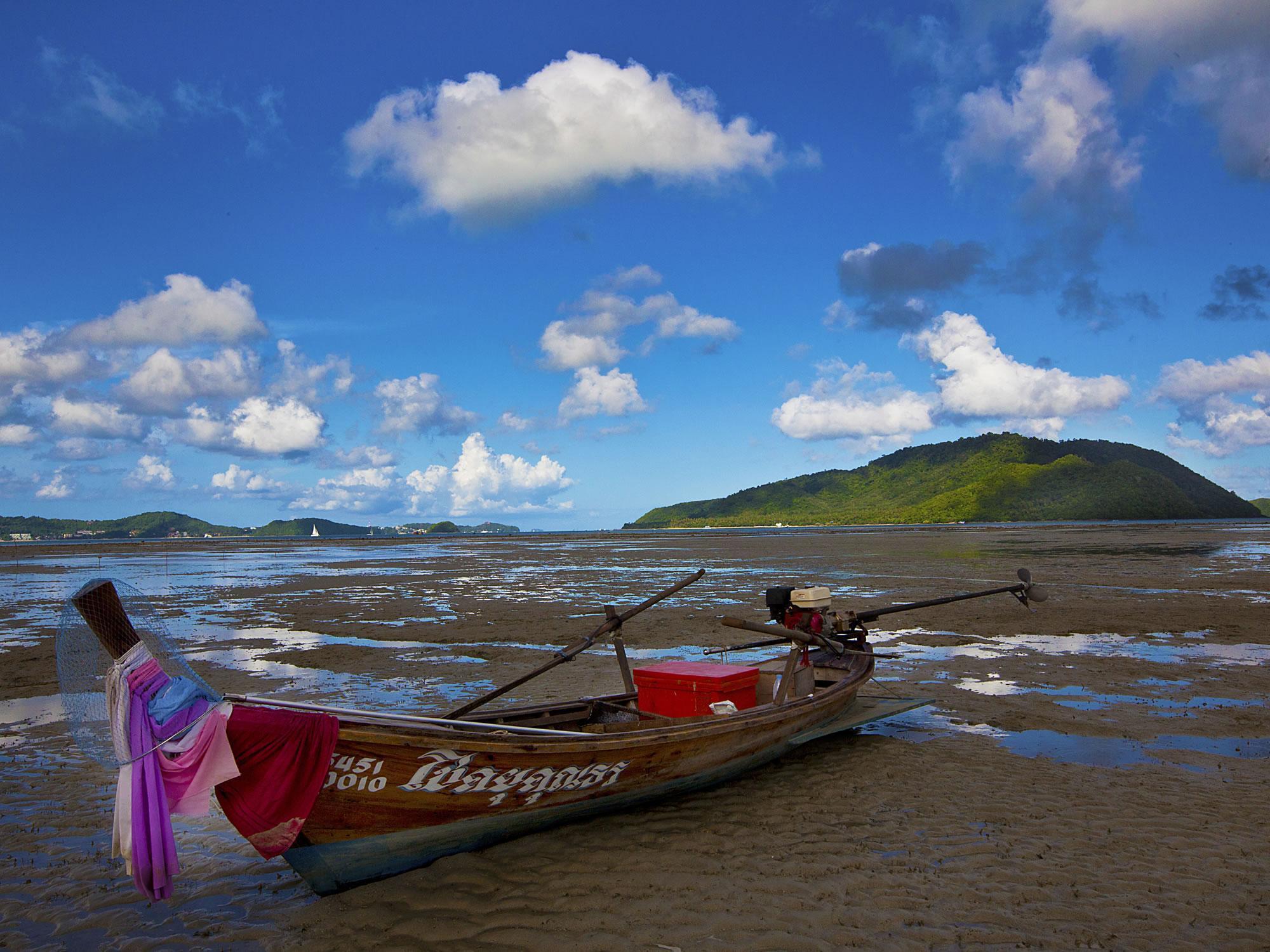 Friendship Beach Resort & Atmanjai Wellness Centre Rawai Exterior photo