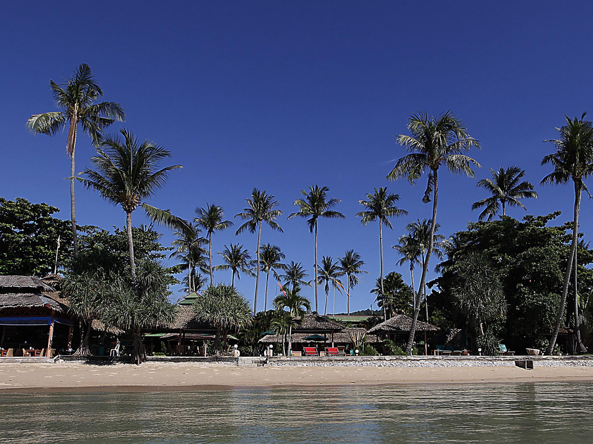 Friendship Beach Resort & Atmanjai Wellness Centre Rawai Exterior photo